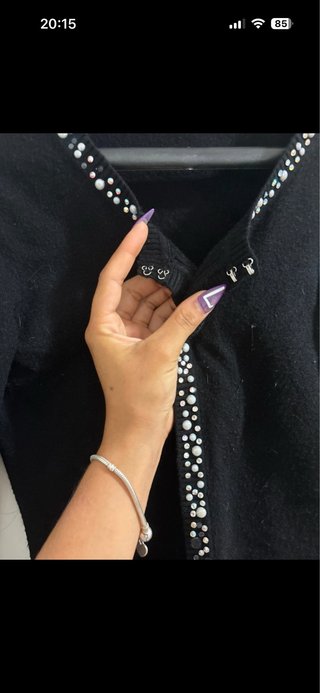 Chaquetilla lana negra con perlas