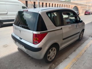 Peugeot 1007 2006