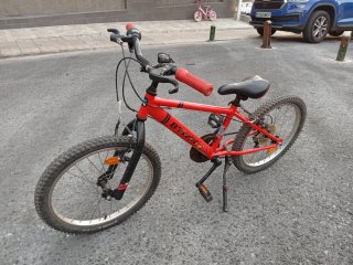 Bicicleta Infantil Roja BTWIN