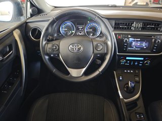 Toyota Auris Hybrid Advance Touring Sports