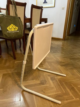 Mesa auxiliar plegable blanca