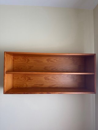 Habitación de madera, buen estado