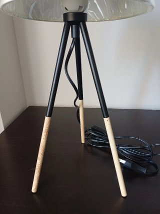 Lámpara Mesa Trípode Nórdica