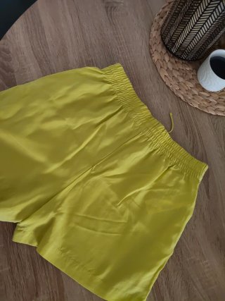 Pantalón corto Mango talla S