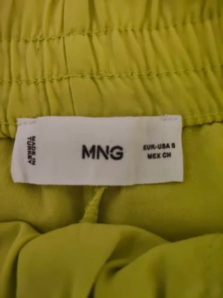 Pantalón corto Mango talla S