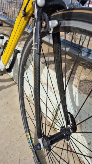 Bicicleta de carretera cuadro en  aluminio