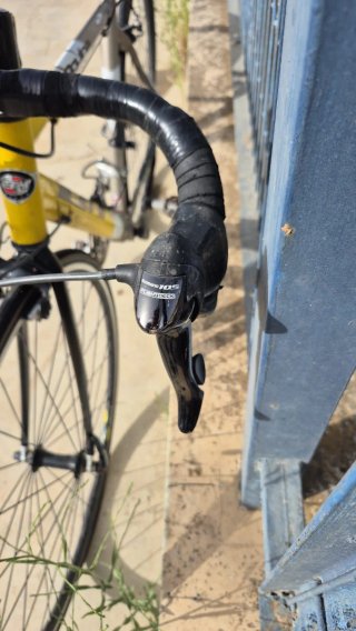 Bicicleta de carretera cuadro en  aluminio