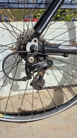 Bicicleta de carretera cuadro en  aluminio