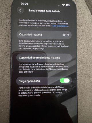 iPhone 14 azul marino