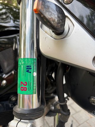 Suzuki GSF 650 Bandit Negra