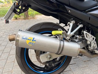Suzuki GSF 650 Bandit Negra