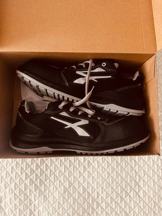 Zapatos de seguridad U-Power negros