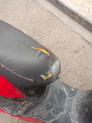 Moto Scooter Roja
