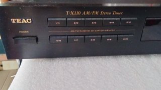 TEAC T-X110 AM/FM Stereo Tuner
