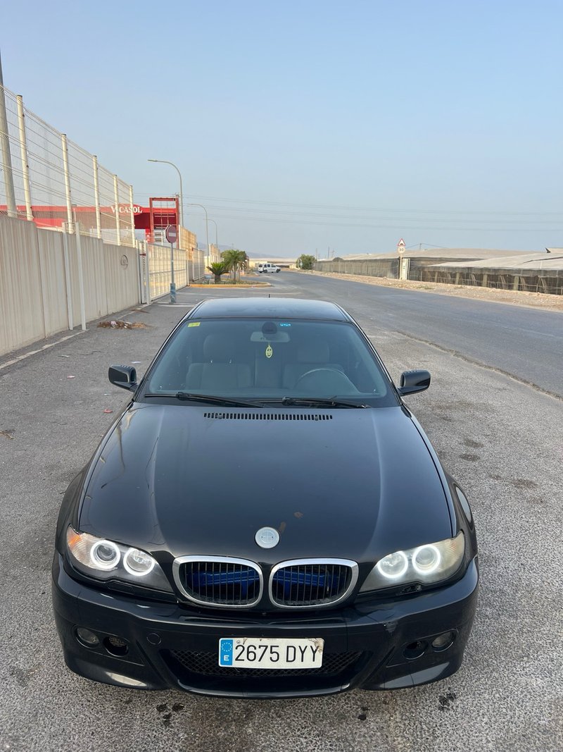 BMW Serie 3 2004 - foto 1