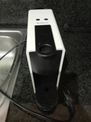 Cafetera Nespresso Krups Blanca