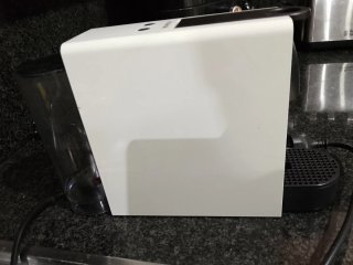 Cafetera Nespresso Krups Blanca