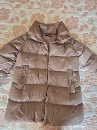 Chaqueta de plumas beige