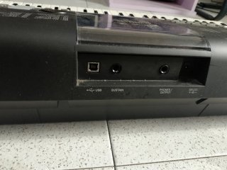 Teclado Yamaha PSR E423