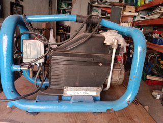 Solo venta en personaCompresor de aire pintuc AIR
