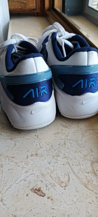 Scarpe Nike Blu e Bianche