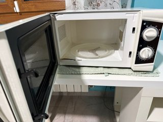 Microondas blanco