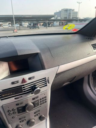 Opel Astra 2007 ETIQUETA B