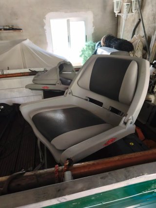 Barco de pesca Monark