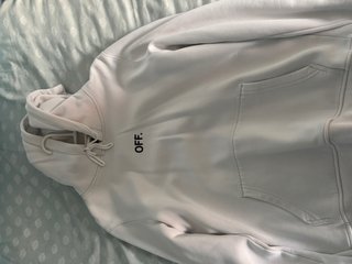 Sudadera OFF blanca