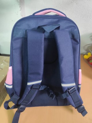 Mochila escolar nueva sin estrenar