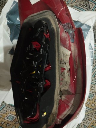 Faro trasero Peugeot 206 .