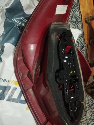 Faro trasero Peugeot 206 .