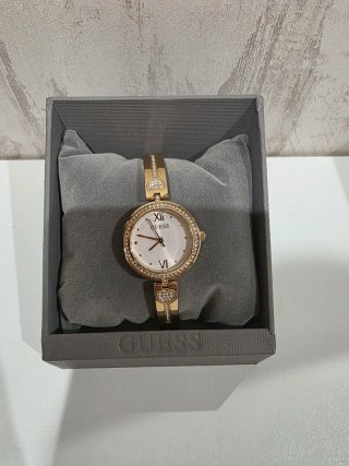 Reloj Guess GW0655L2 Dama Dorado