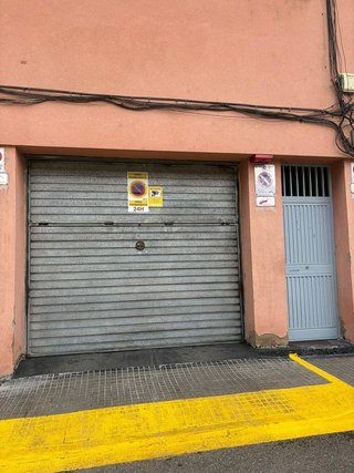 Garaje en venta en Artigas - Llefià en Badalona