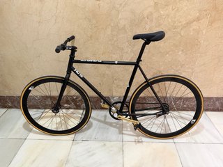 Bicicleta paseo Fixie contrapedal