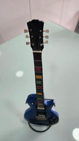Réplica Guitarra Les Paul Bob Marley