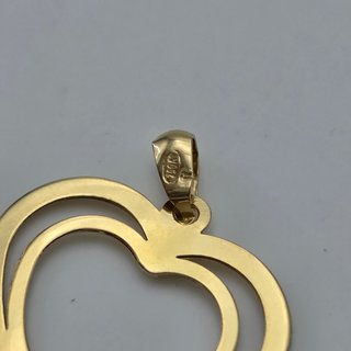 Colgante de oro de 18k. Corazón. Peso: 0.62 gr.