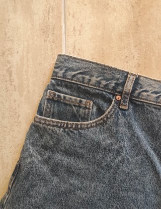 Pantalón Mango corto vaquero azul