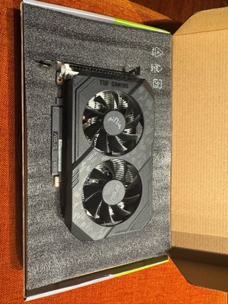 Tarjeta Gráfica Asus TUF Gaming GTX 1660 Super OC