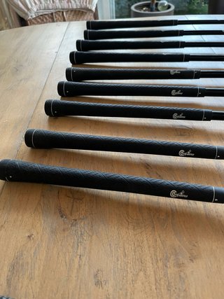 Set completo de palos de golf Confidence + fundas