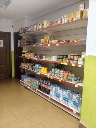 Estantería metálica son dos iguales