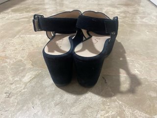 Sandalias Unisa Negras Talla 37