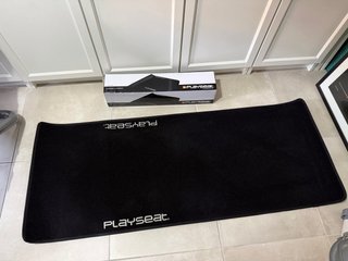 Alfombra Playseat para simulador