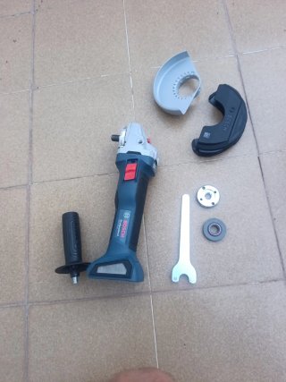 Radial Bosch Profesional 18V