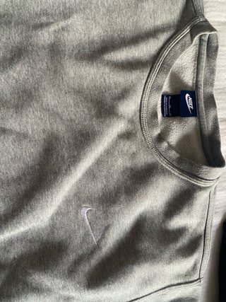 Sudadera Nike Gris sin capucha
