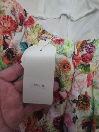 Mono corto Bonabella floral blanco