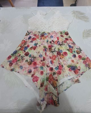 Mono corto Bonabella floral blanco