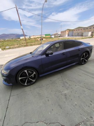 Audi RS7 performance sportback quattro