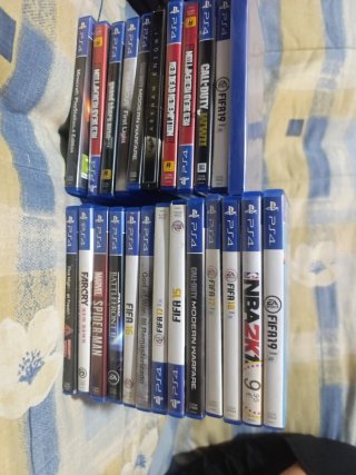 PS4 Pro Edición Limitada Monster Hunter World