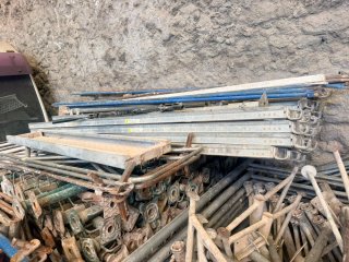 Lote de materiales de construcción